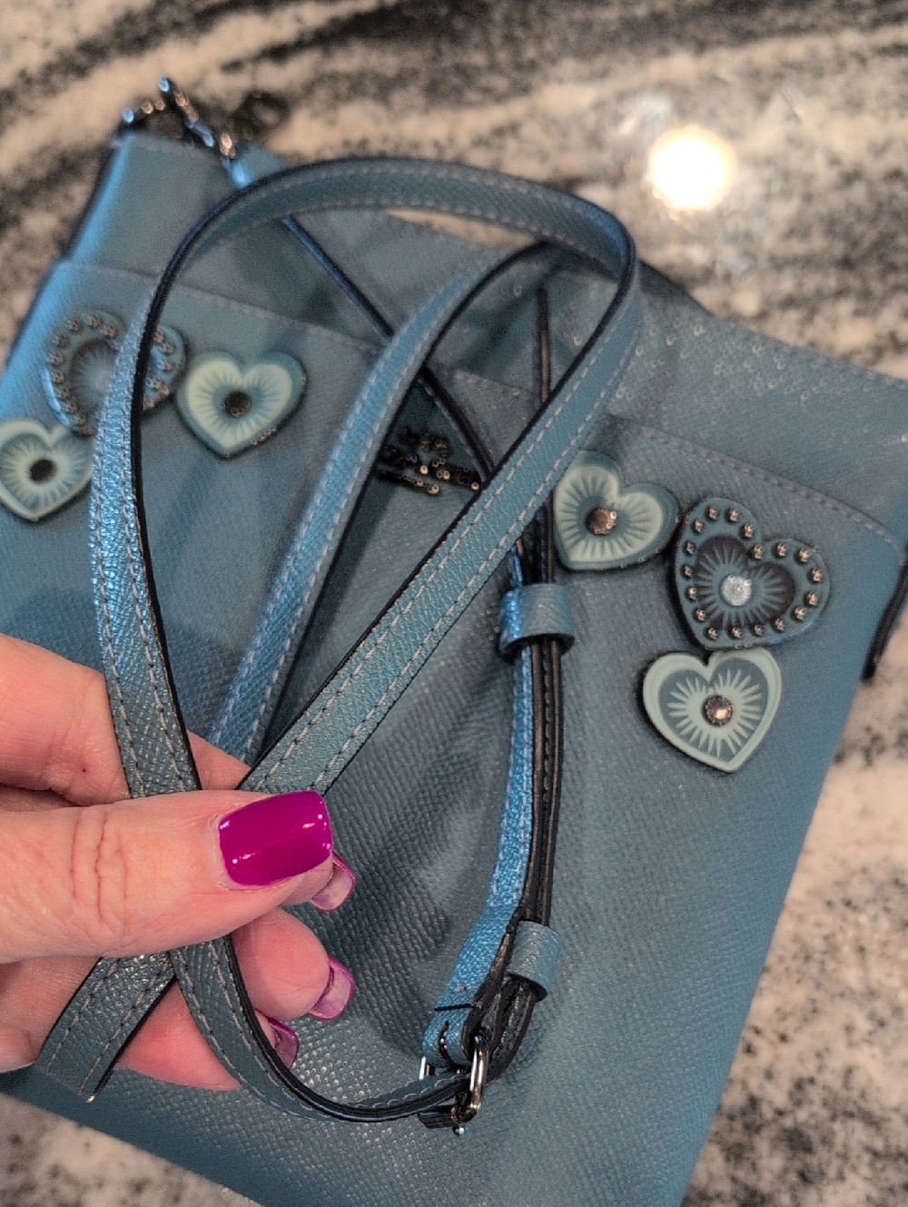 Coach RARE Blue Crossgrain Leather Crossbody Heart Appliqués w/Gunmetal Hardware - Picture 13 of 13